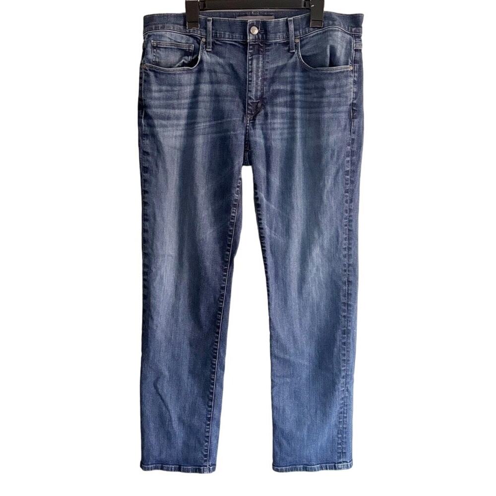 Joe's Jeans Women's W38 L31 Straight Leg Classic Dark Wash Style